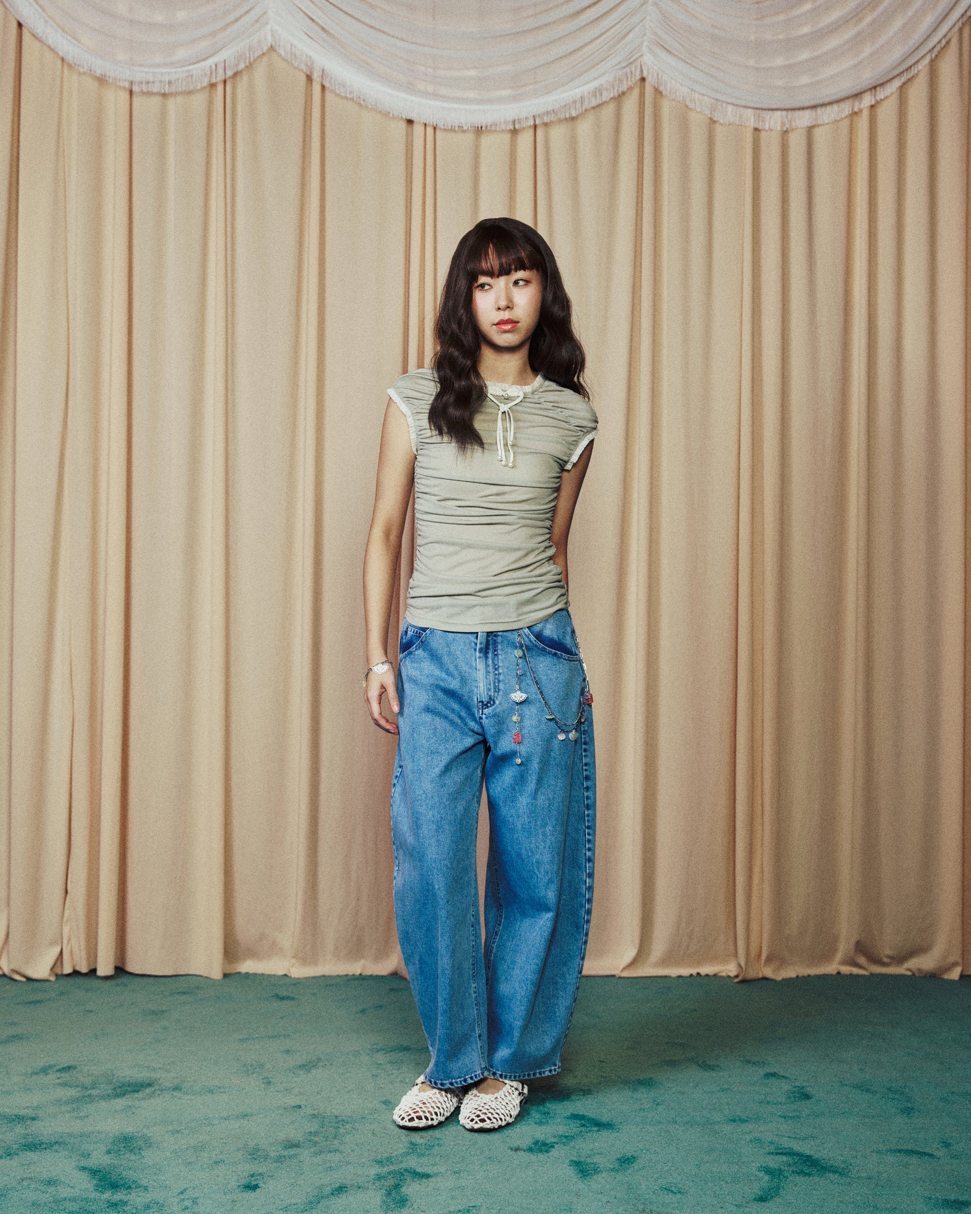 Heart Shape Chinese Knot Gathered Knit Top Pastel Green