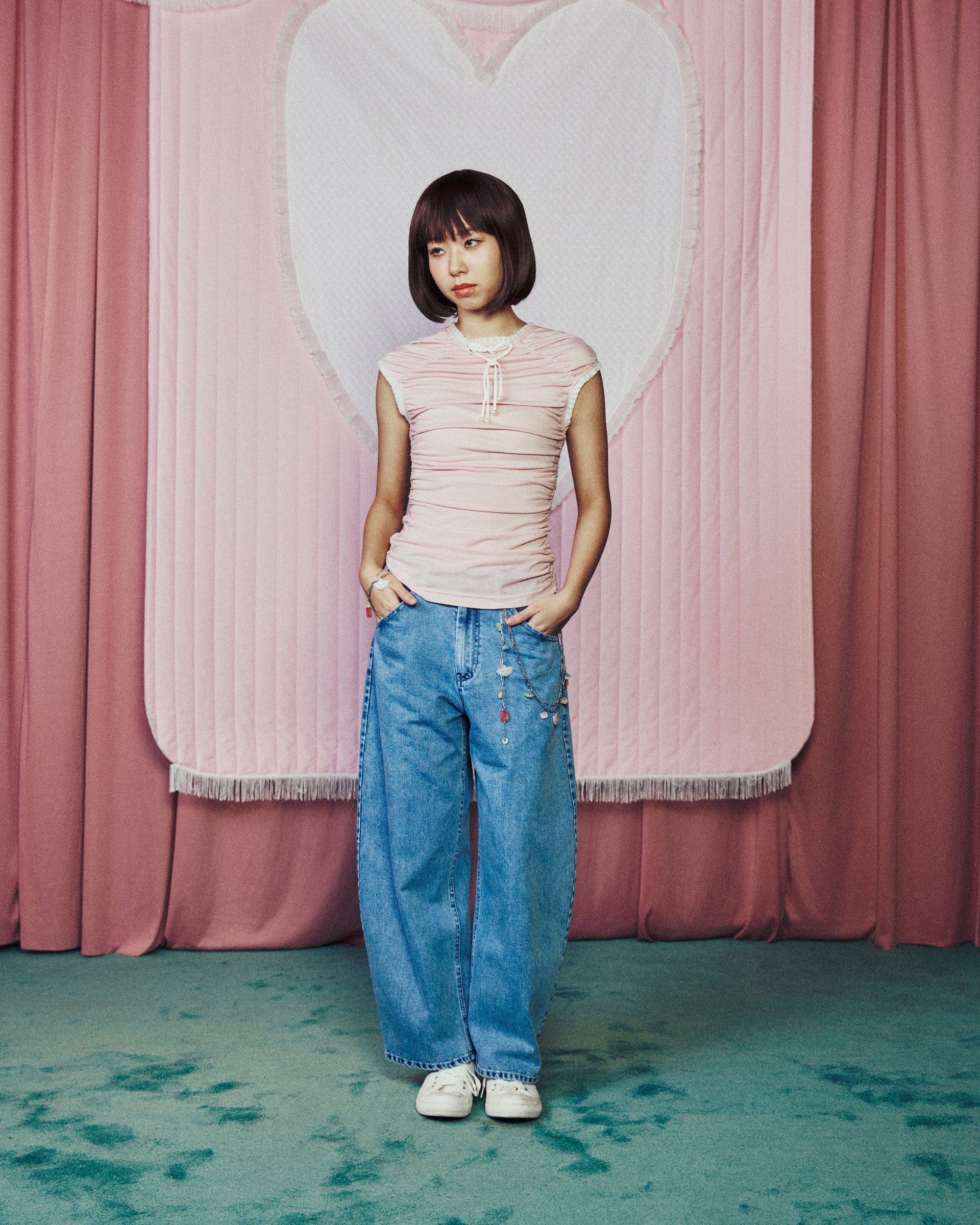 Heart Shape Chinese Knot Gathered Knit Top Pink