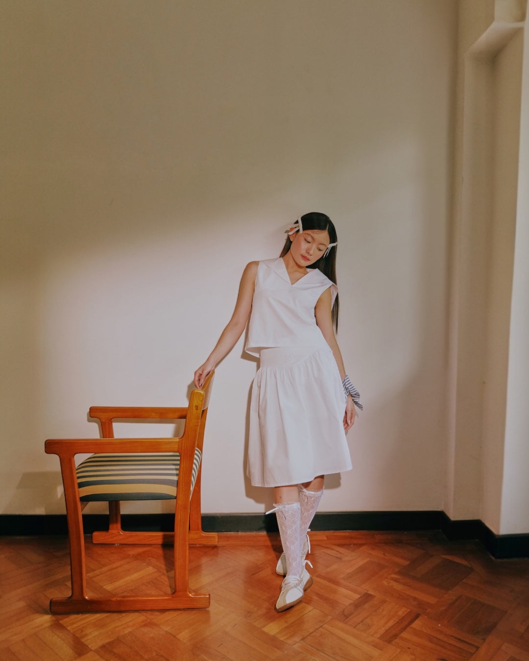 White Medium Skirts