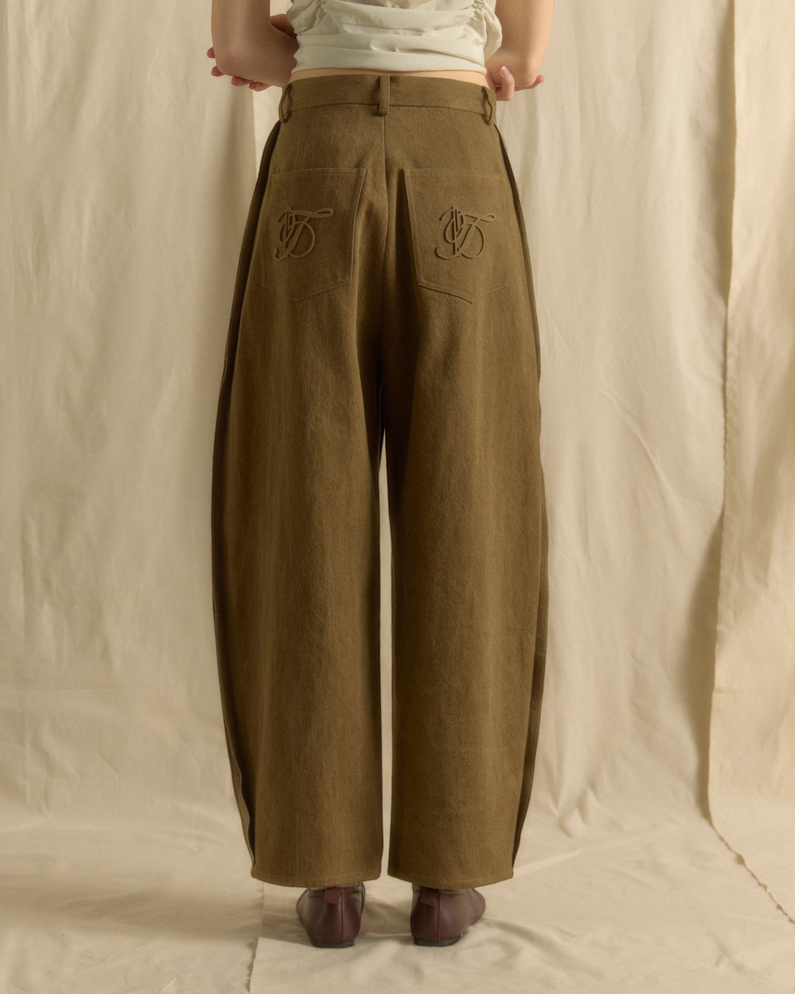 SS26 Women Tailored Long Pants Dark Olive Green