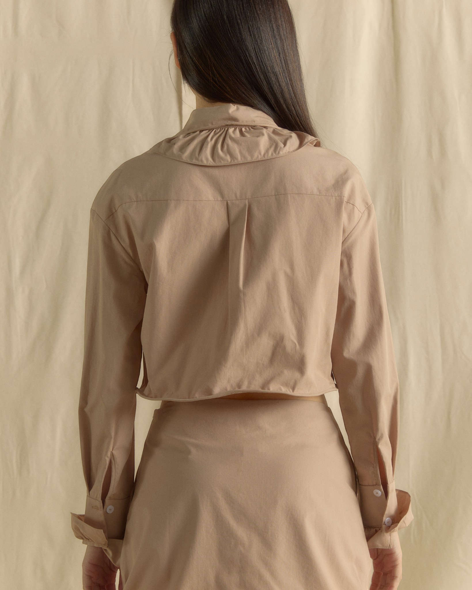 Longsleeve Uneven Ruffle Wired Crop Top Taupe