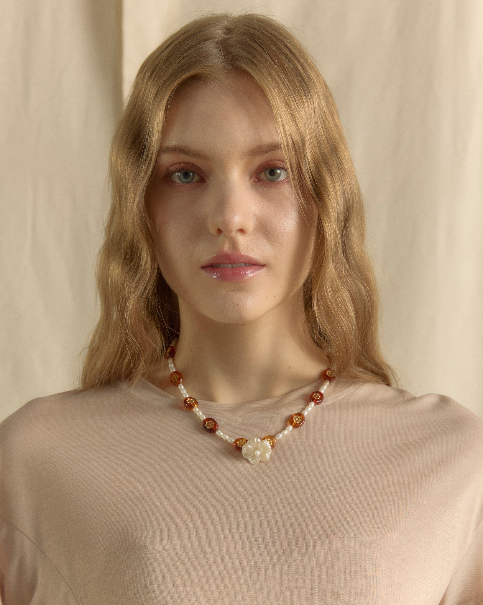 Petal Pearl Necklace Amber Gold