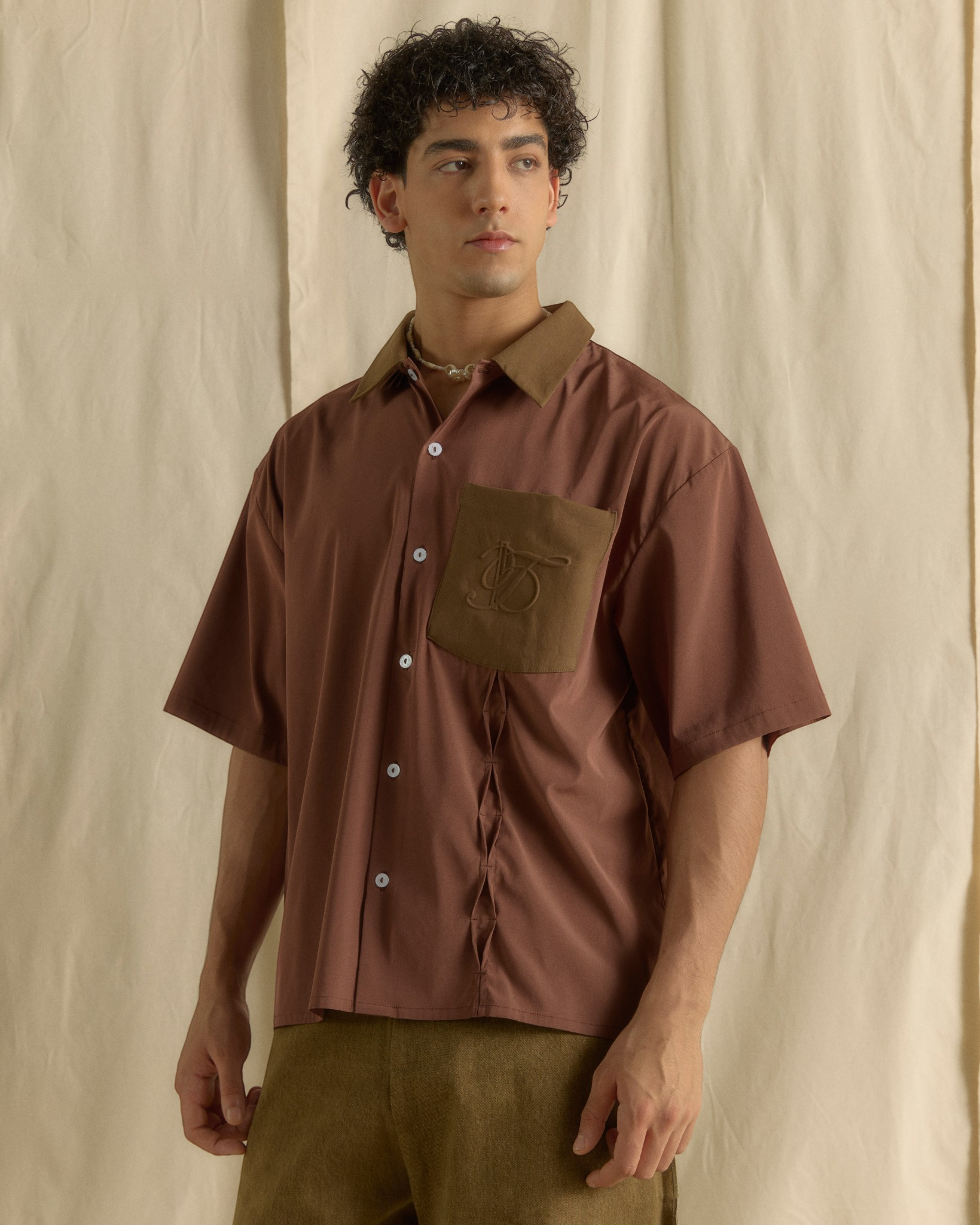 Vertical Pin-tucked Shirt with Pocket Cocoa Brown